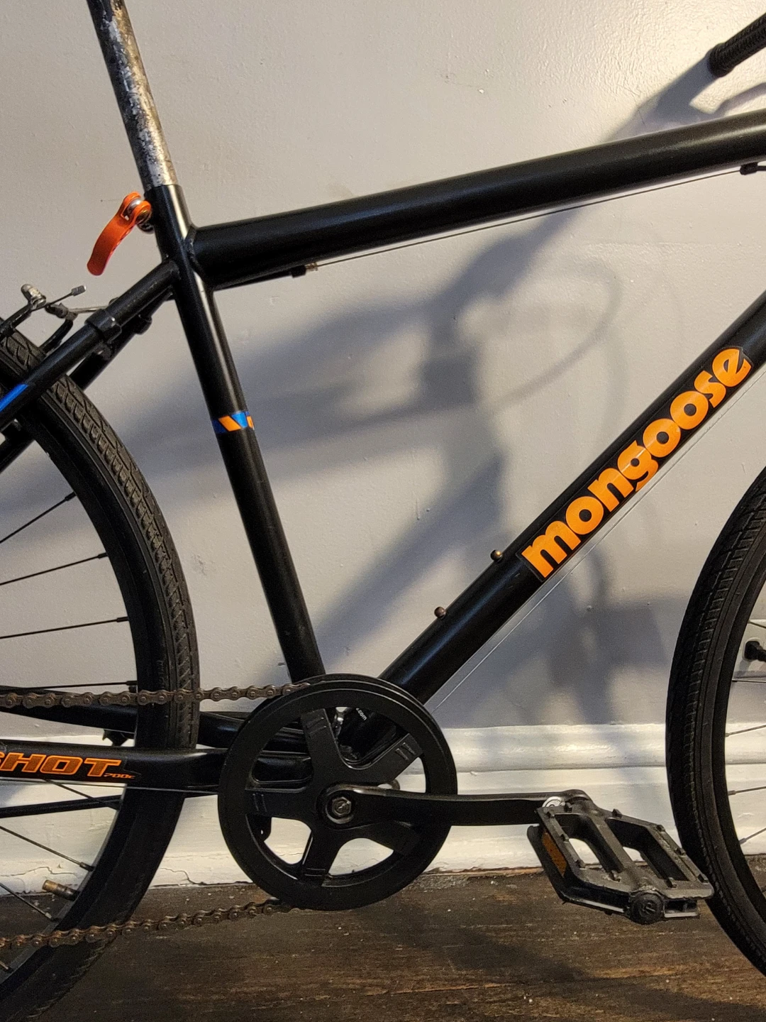 Mongoose Hybrid Bike - photo 3