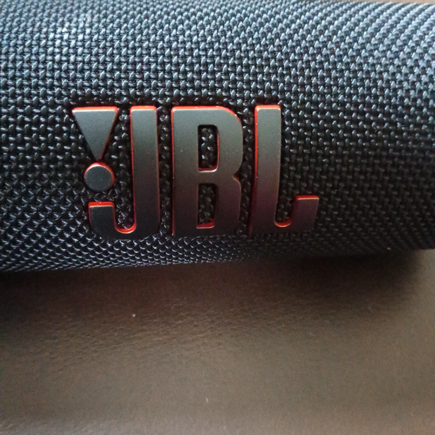 JBL Flip 6 Portable Waterproof Bluetooth Speaker - photo 2