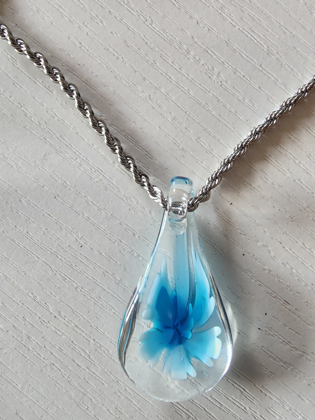 Glass Flower Pendant Necklace - photo 2