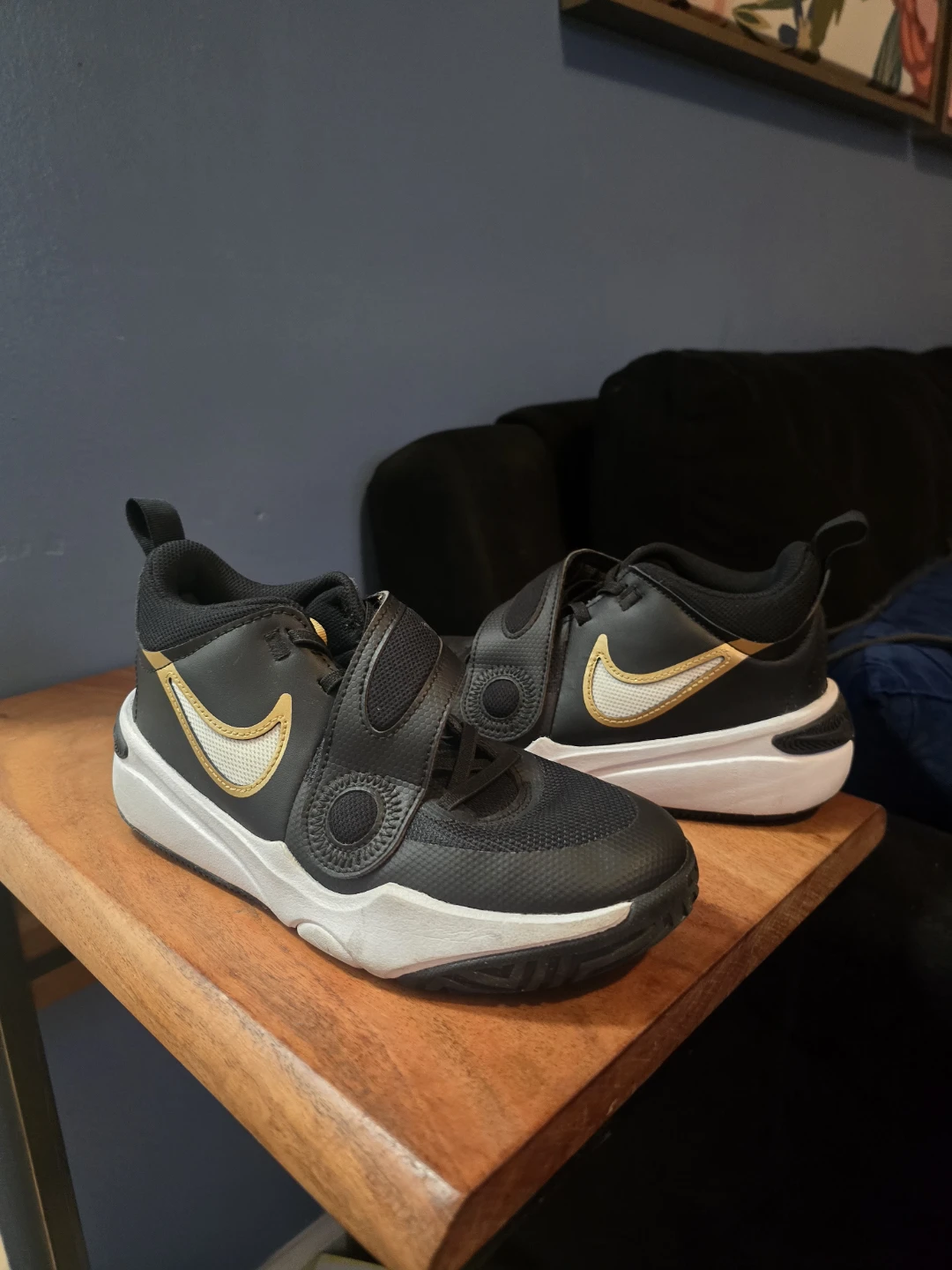 Nike Kids Basketball Shoes Black/Gold