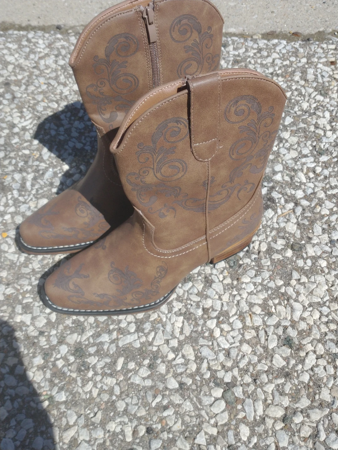 Dream Pairs Brown Cowboy Boots