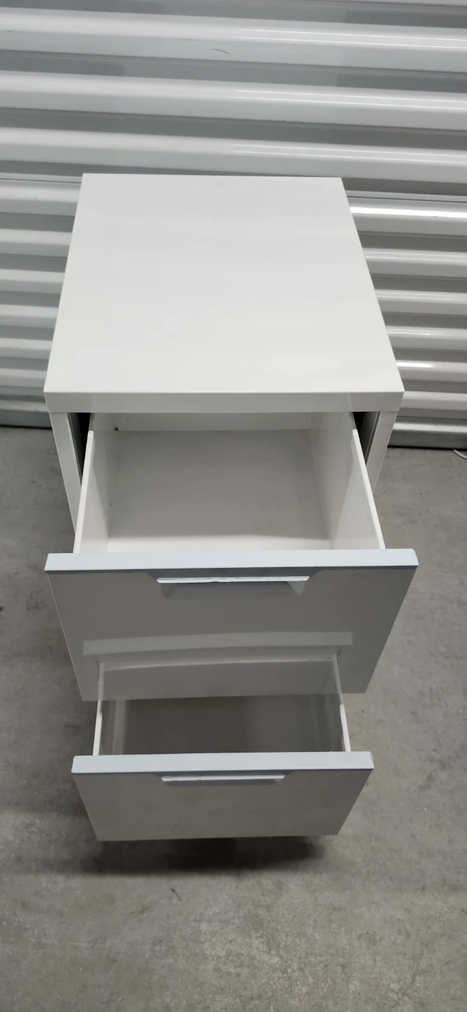 Metal filing cabinet with wheels - photo 4