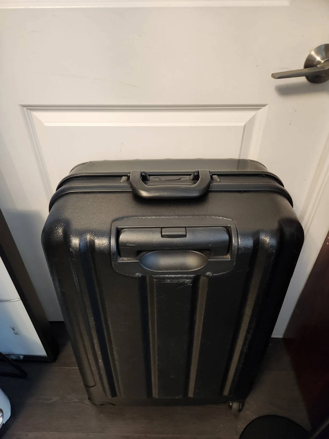 Black Hardshell Suitcase Luggage enlarge size