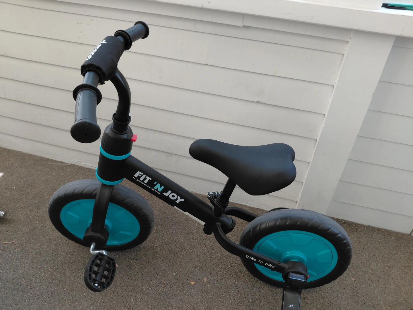 Ubravoo Fit 'n Joy Trike to Bike Convertible Toddler Bike