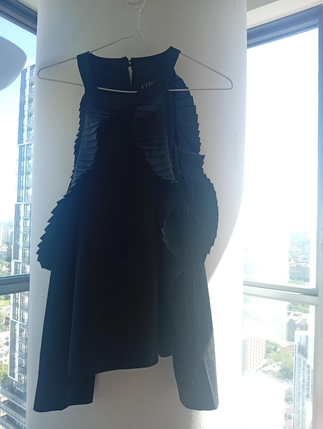 Black Pleated Cold Shoulder Top - photo 2