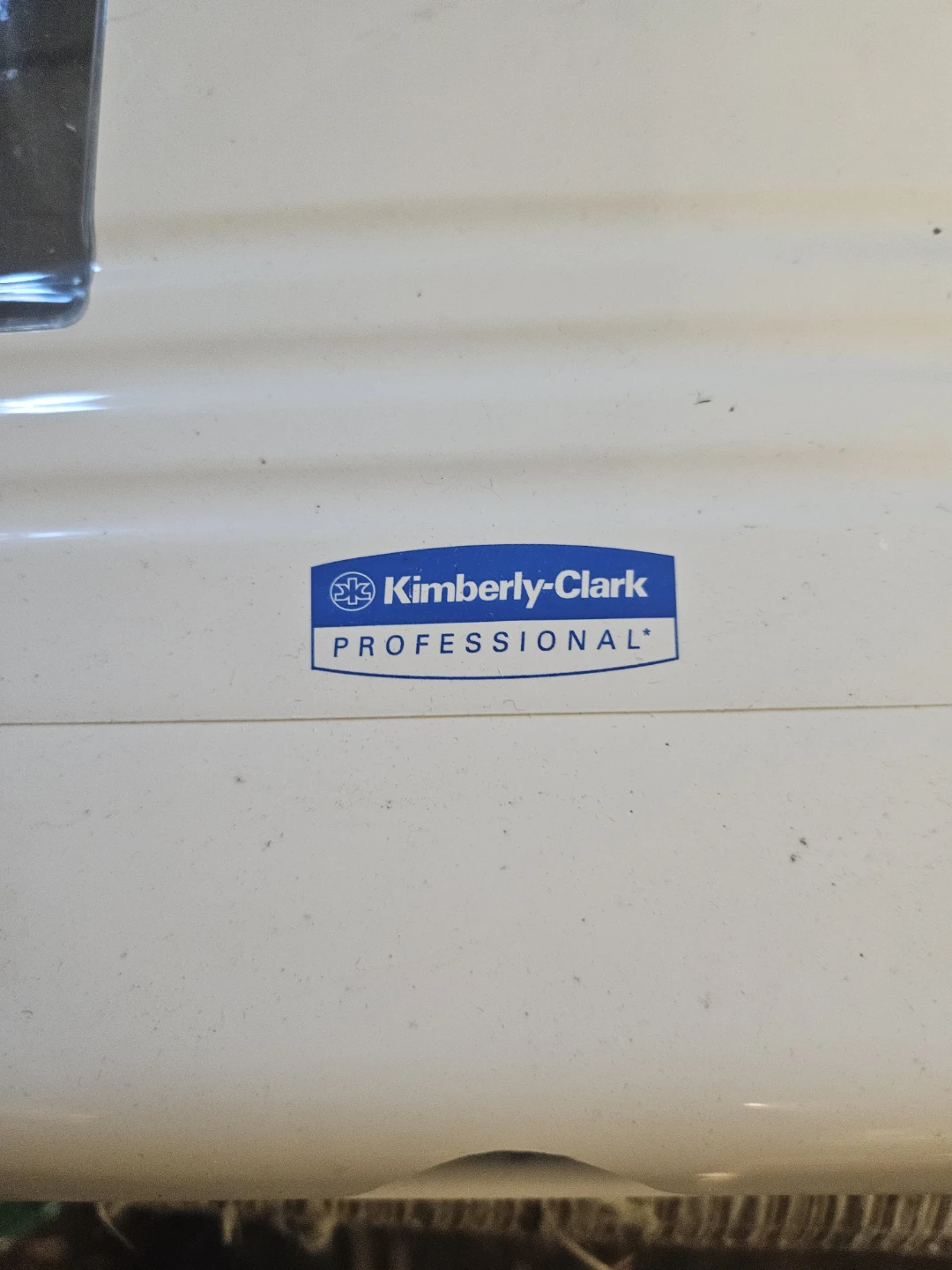 Kimberly-Clark Professional Paper Towel Dispenser - photo 3
