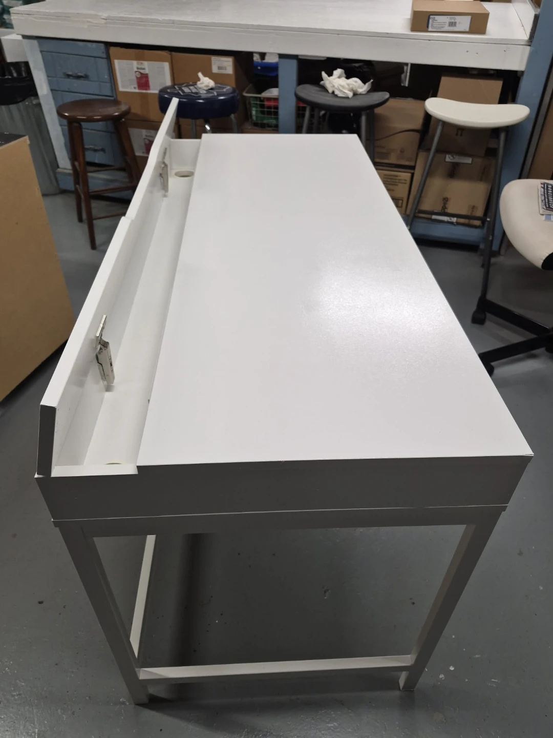 White Desk with Two Drawers - photo 2