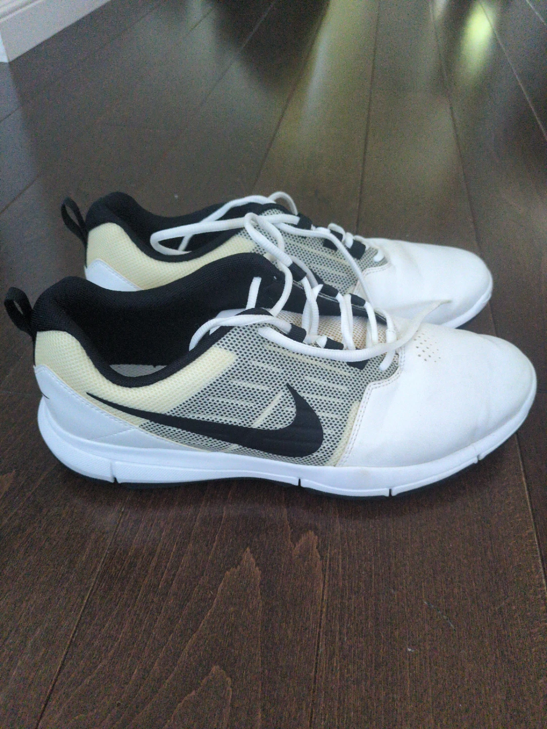 Nike Golf Shoes (Size 9W) - photo 2