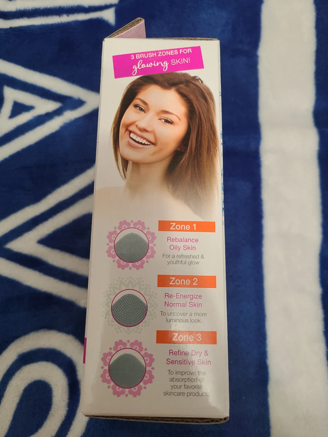 CONAIR True Glow SKINPOD Silicone Cleansing Brush ⚽️ - photo 2
