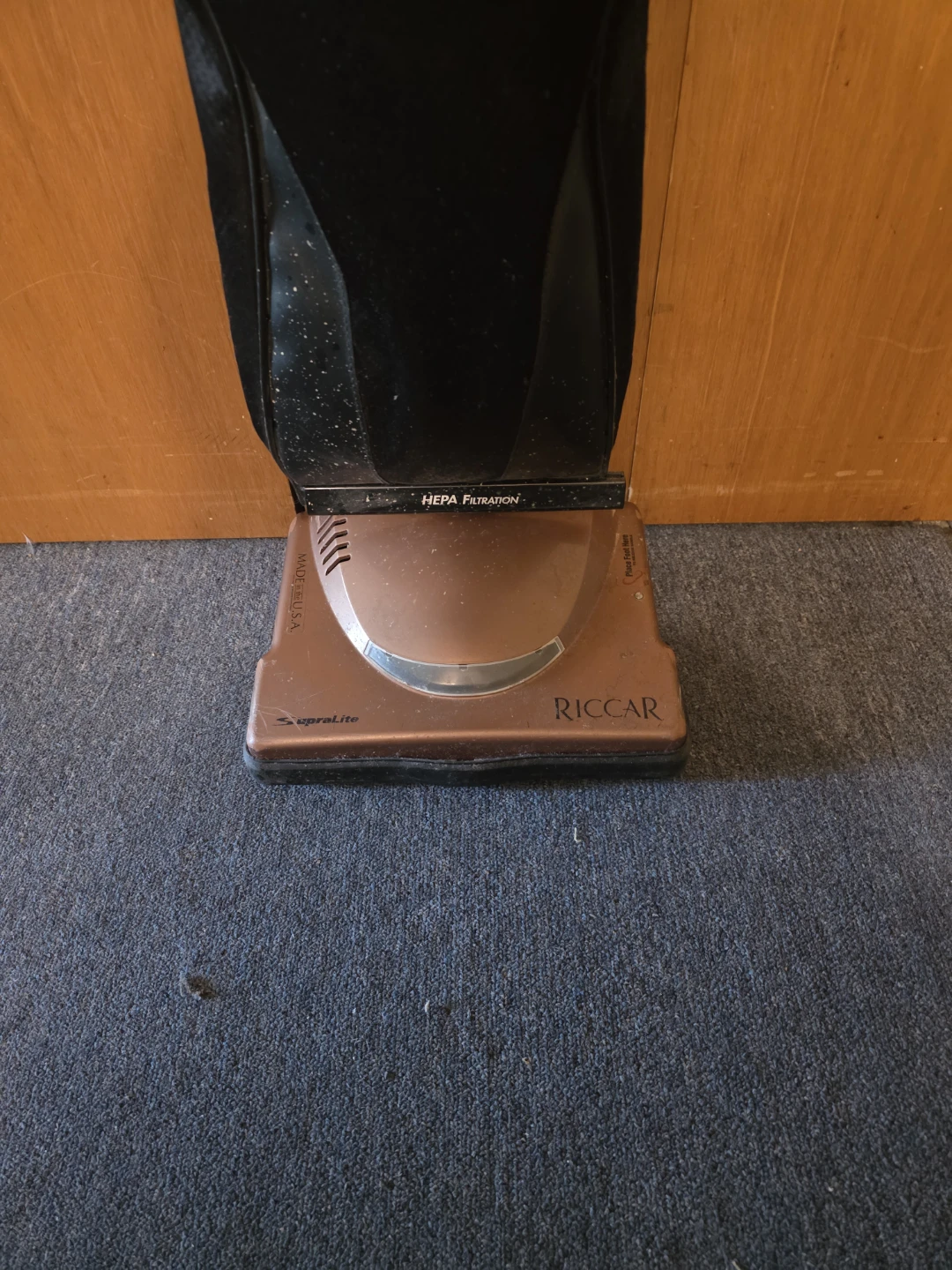 Riccar Vacuum Cleaner - photo 2