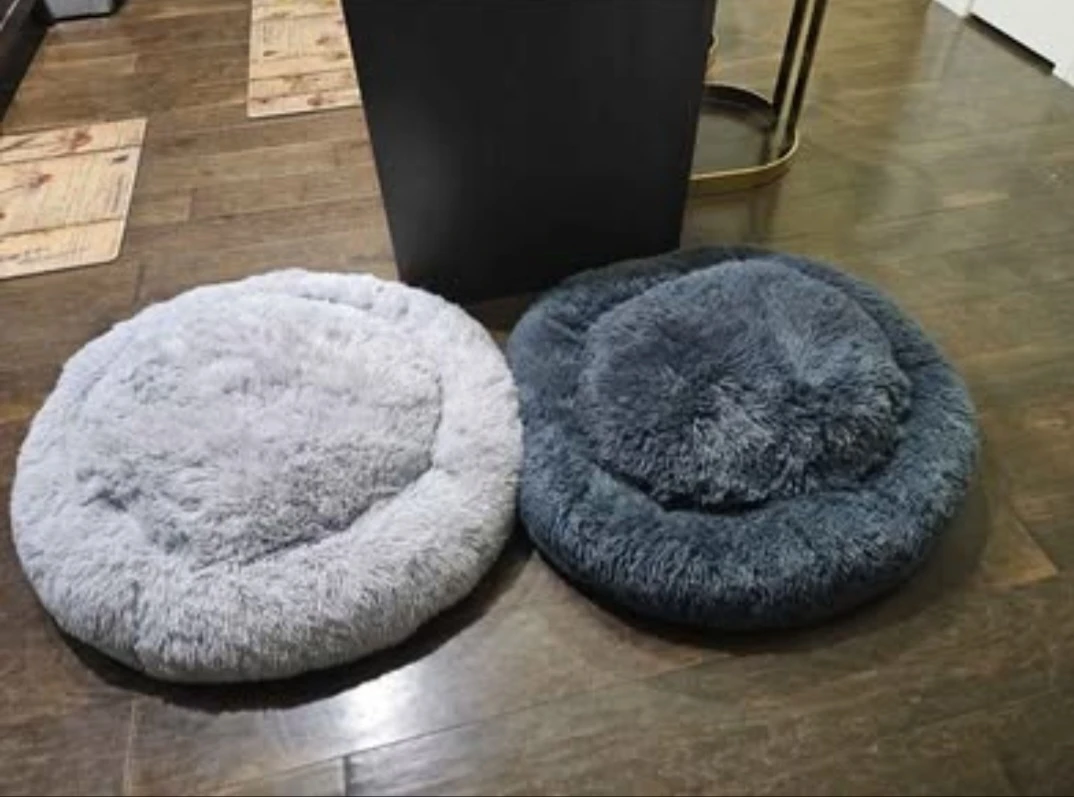 Large size fluffy Round Pet Beds (New never used)each $35