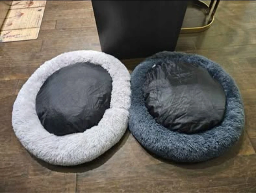 Large size fluffy Round Pet Beds (New never used)each $35 - photo 5