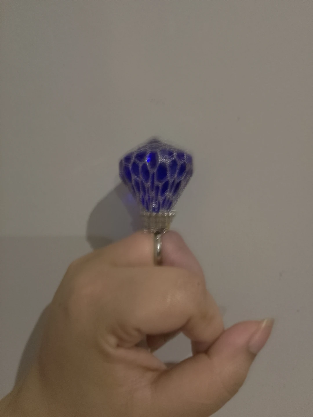 Blue Geometric Glass Finger-ring ⚽
