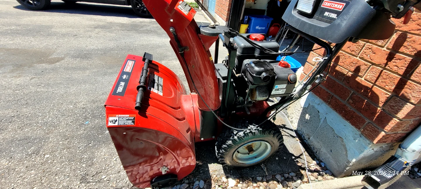 Craftsman 24 Inch Snow Blower - photo 5