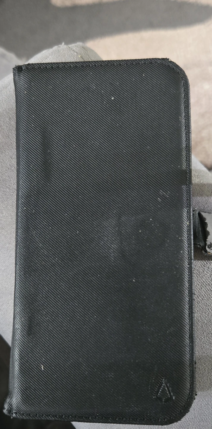 FREE SAMSUNG  Galaxy S24 Black Phone Case with Card Slots - photo 4
