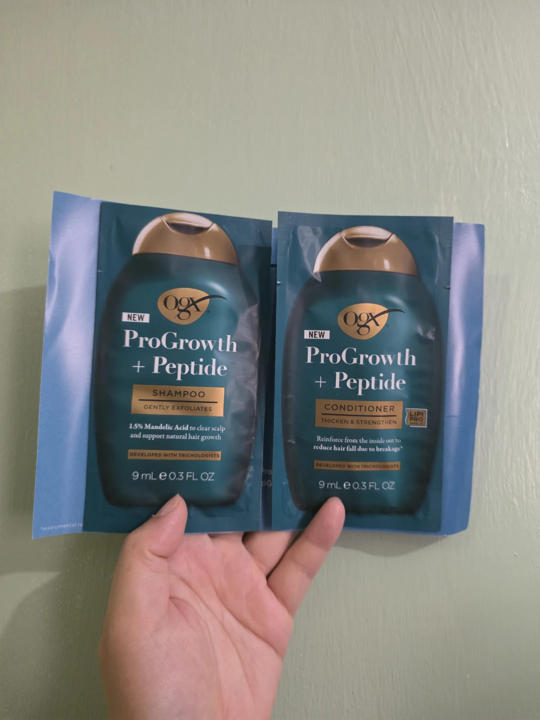 OGX ProGrowth + Peptide Shampoo & Conditioner Sample