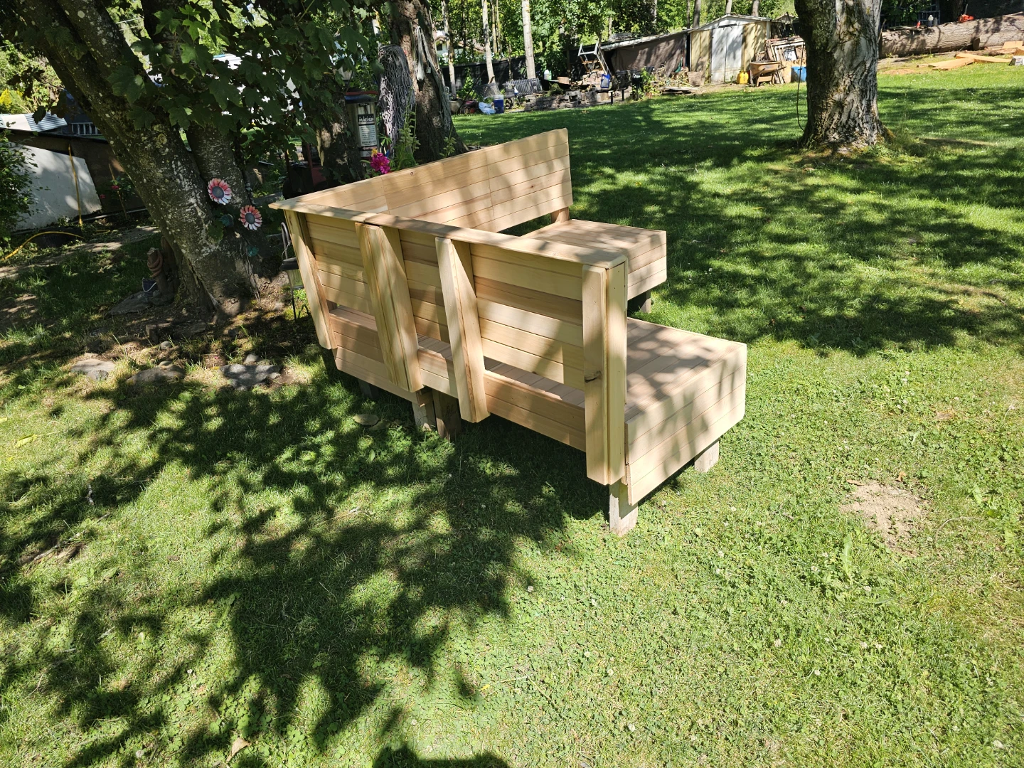 L-Shaped Wooden Outdoor Bench - photo 3