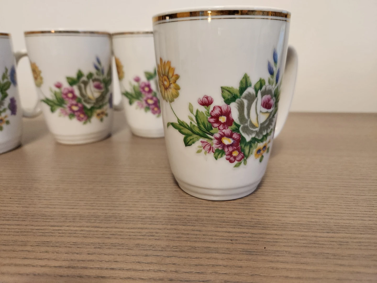 Set of 5 Floral Mugs - photo 3