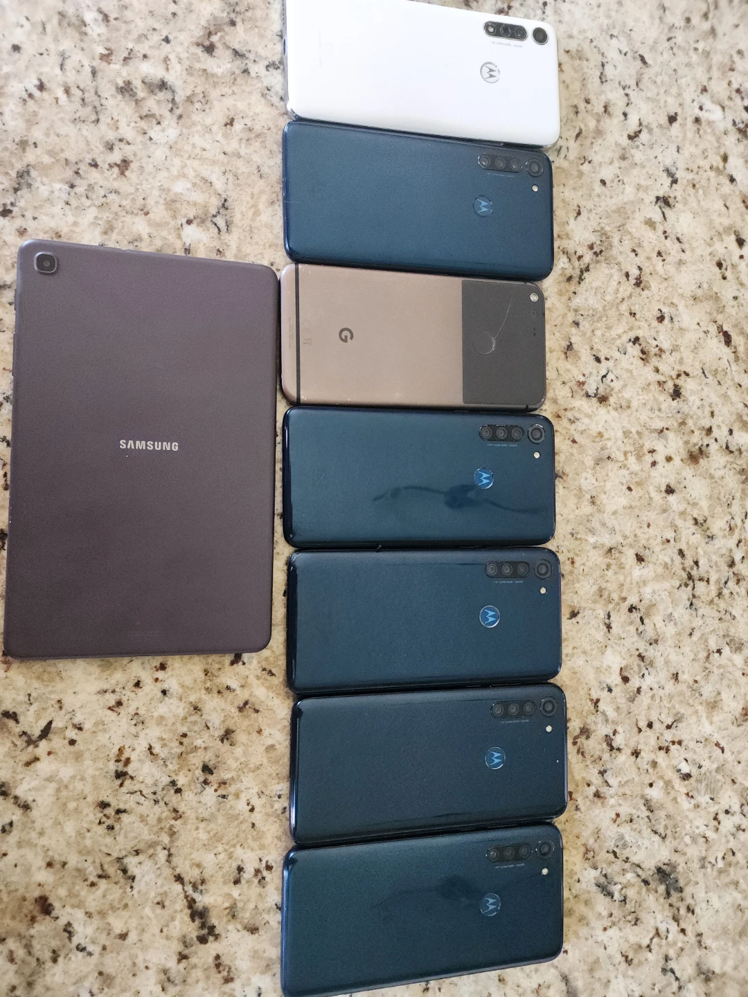 Samsung Tablet and Motorola Phones parts cracked or lock