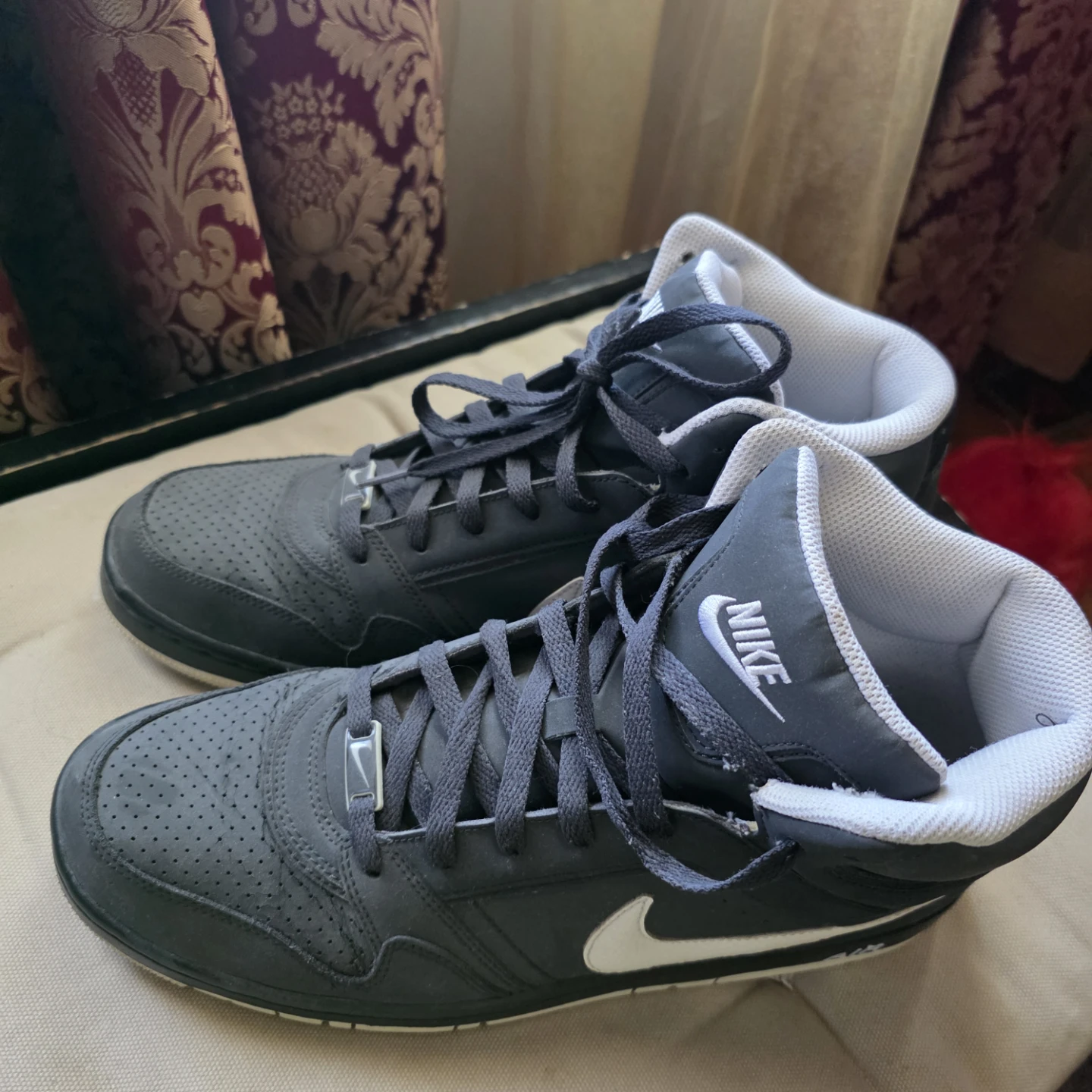 Nike Air Mid Top Sneakers - photo 2