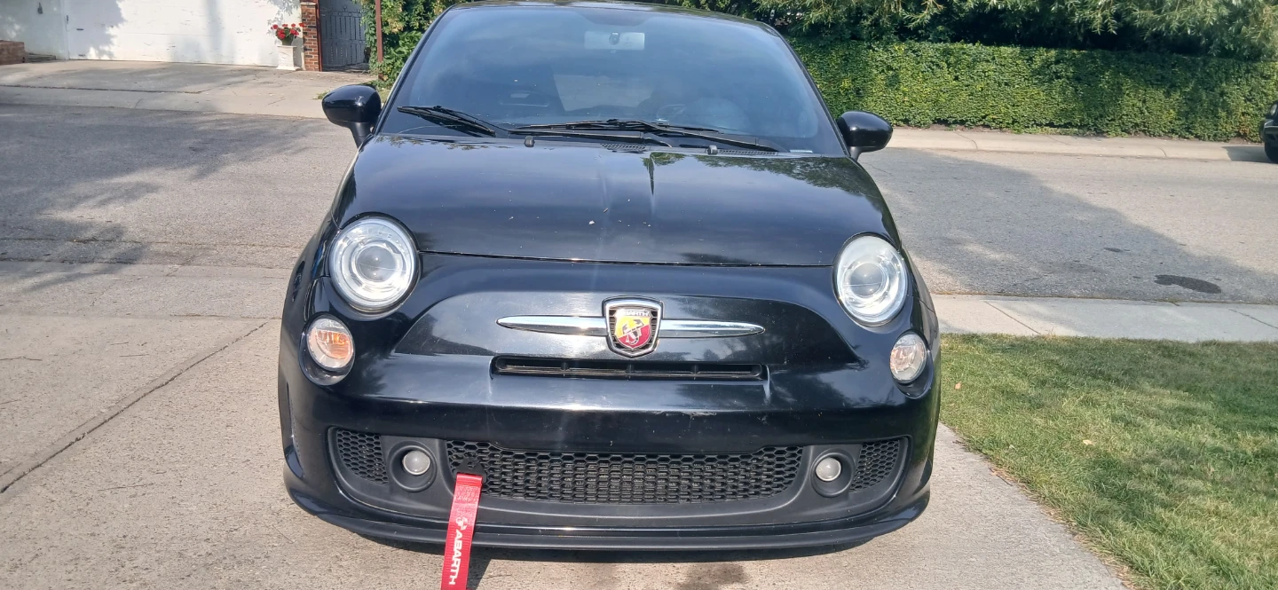 Black Fiat 500 Abarth - photo 2