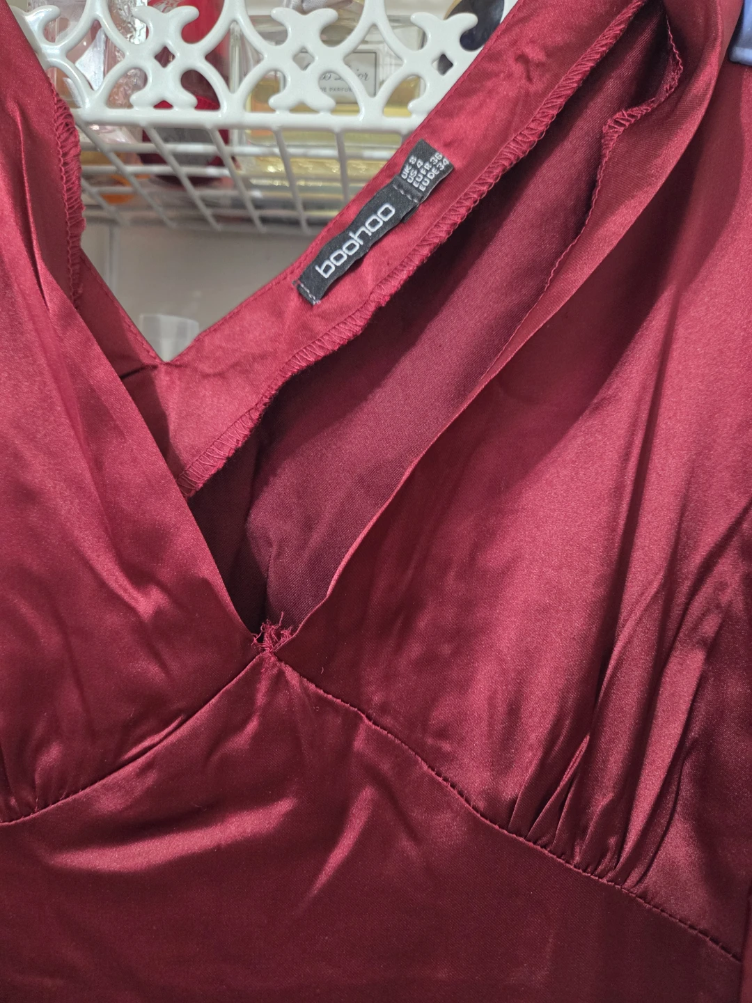 Boohoo Red Satin Midi Dress - photo 3