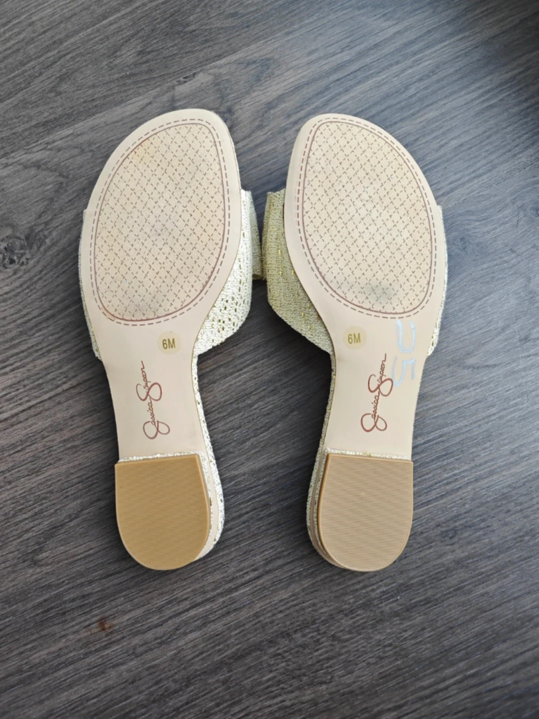 Gold Bow Slide Sandals Size 6 New ⚽ - photo 2