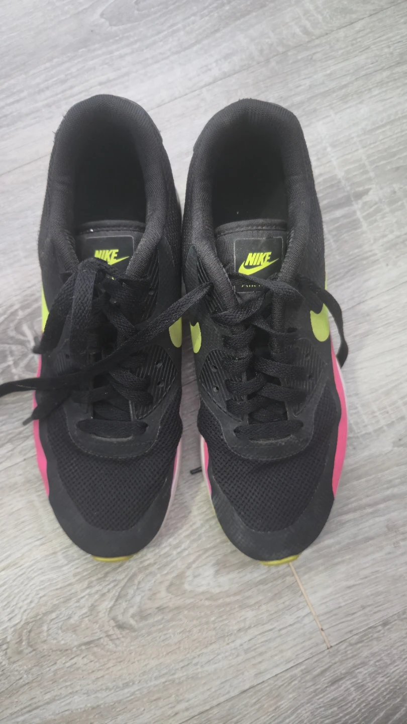 Nike Air Max Shoes