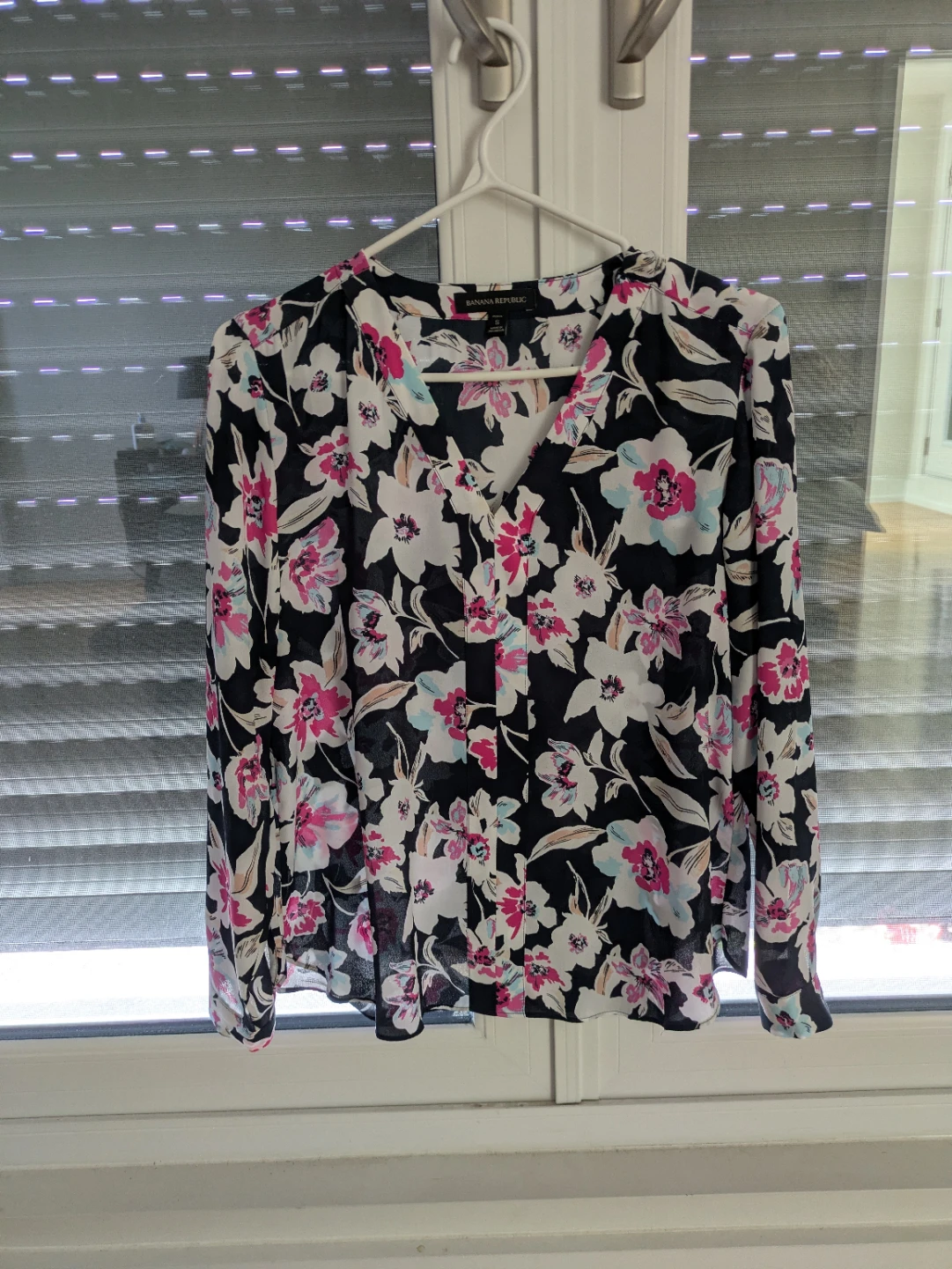 Banana Republic Floral Print Blouse - Size S