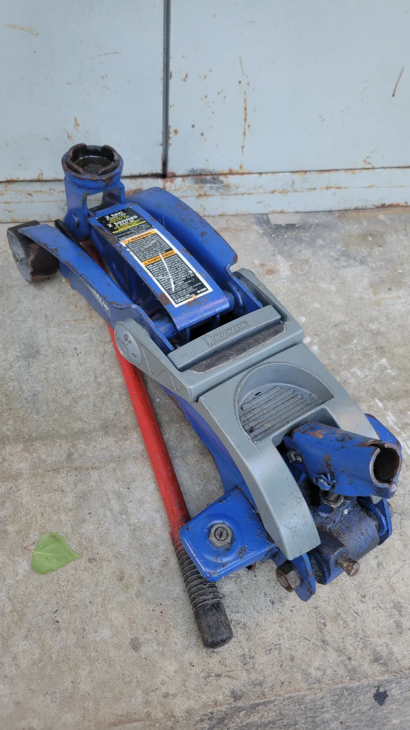 Jack Axle,  Impact Wrench, Delta 10" saw - photo 2
