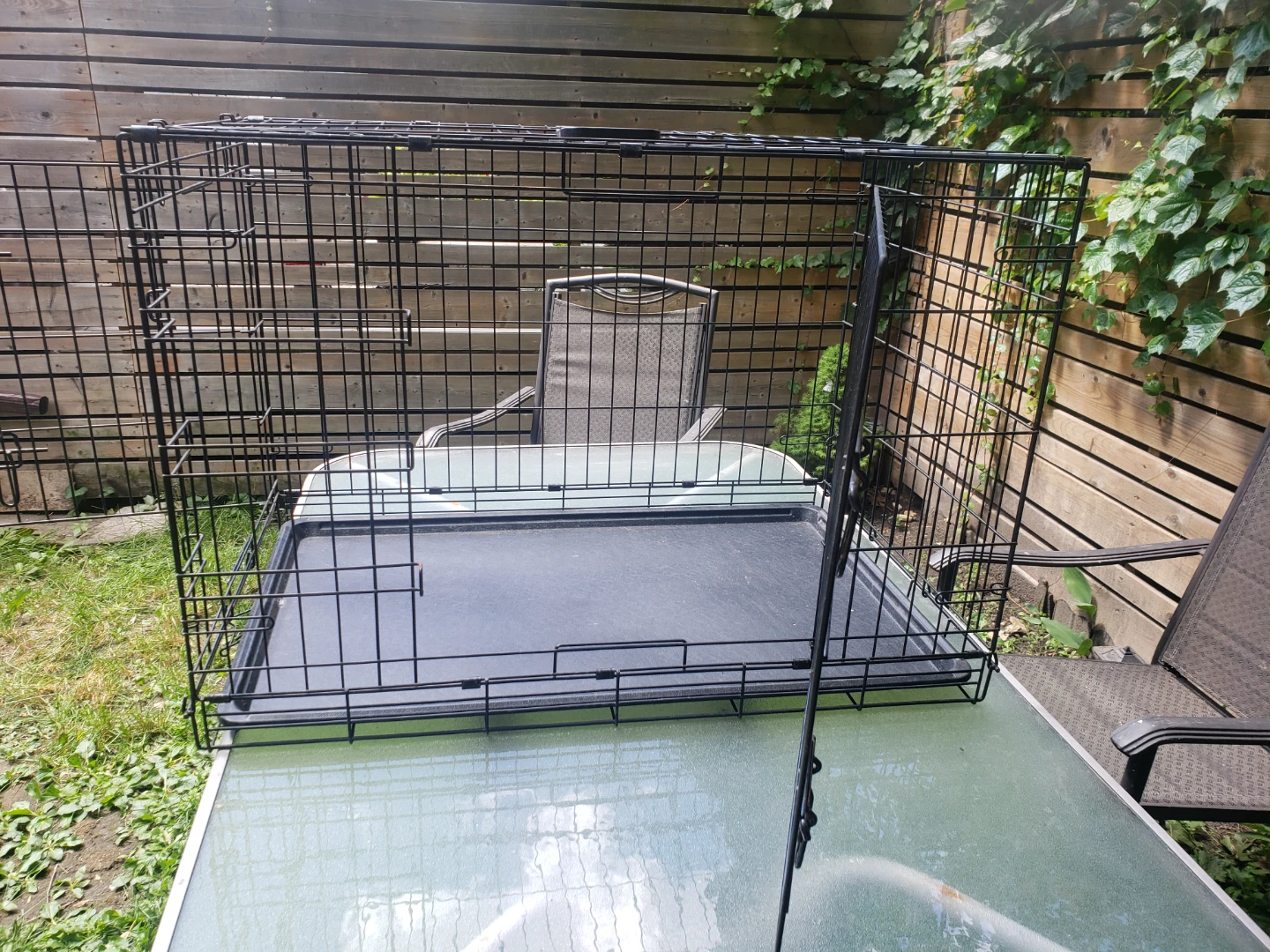 Dog crate size 36 l x 23 w x 25 h - photo 2