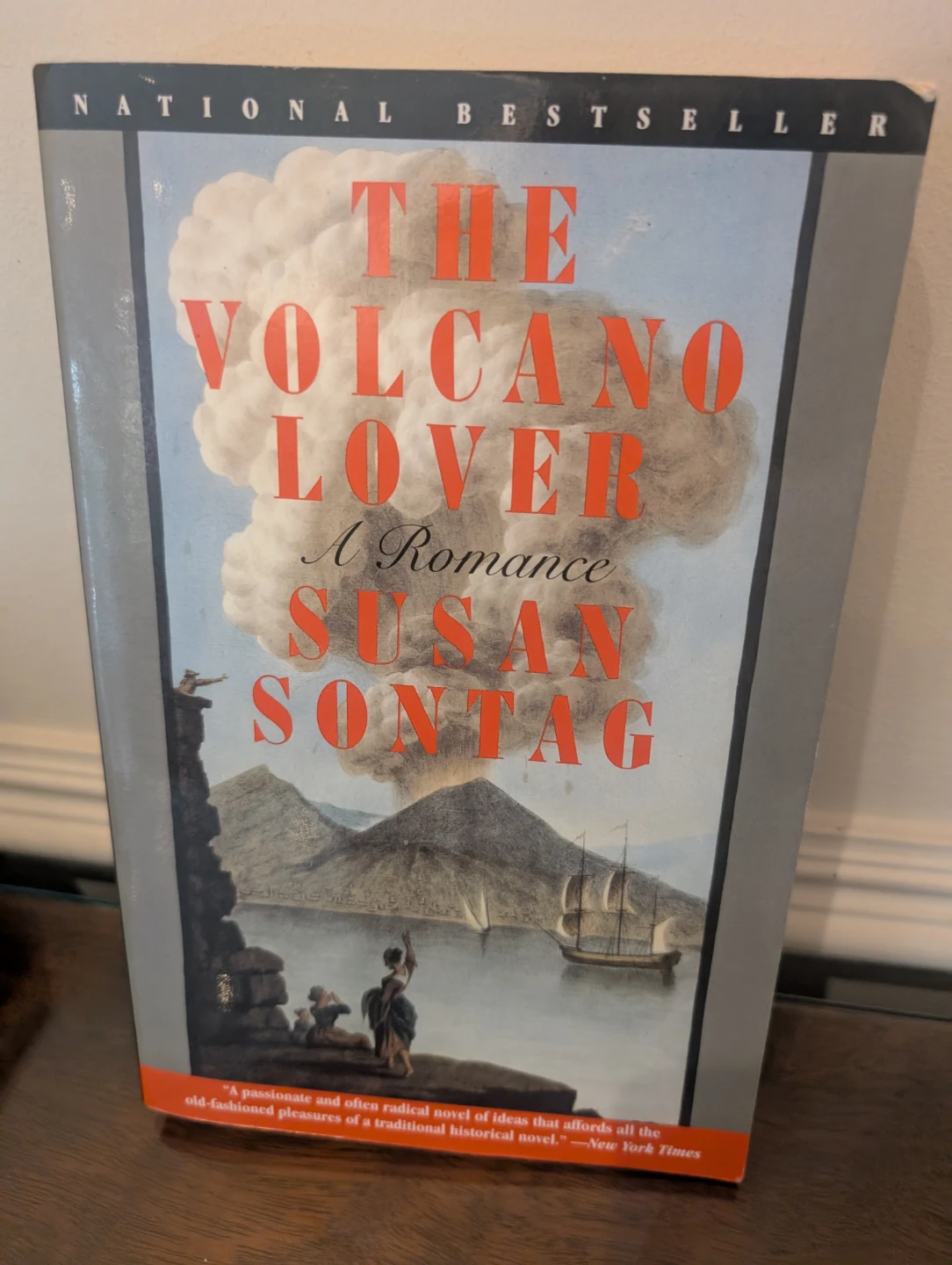 The Volcano Lover: A Romance - Susan Sontag