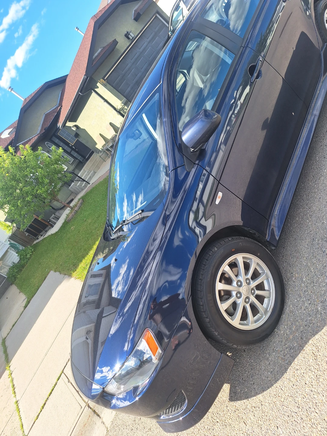 Mitsubishi Lancer - photo 2
