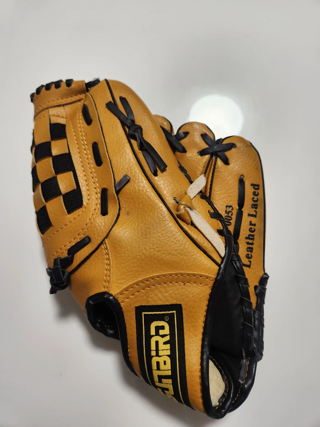Unbird Leather Laced Baseball Glove