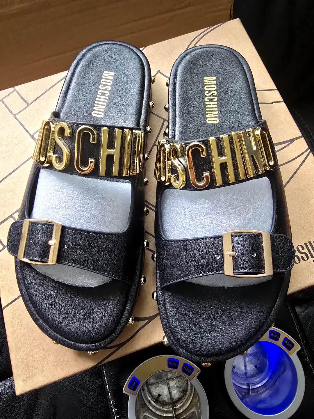 Brand new Fashion Women sleepers Glossy Gold and Black - photo 2