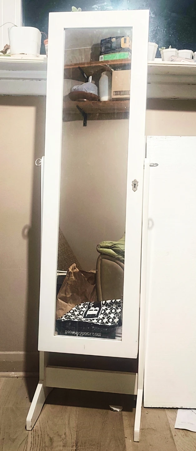 White Full-Length Jewellery Cabinet with Mirror and key