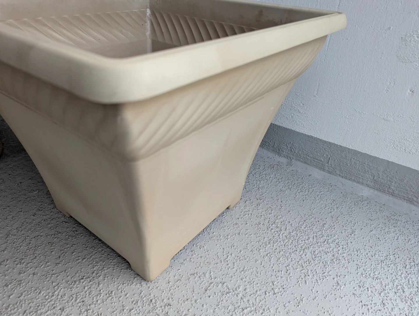 Square Planter Pot - photo 3