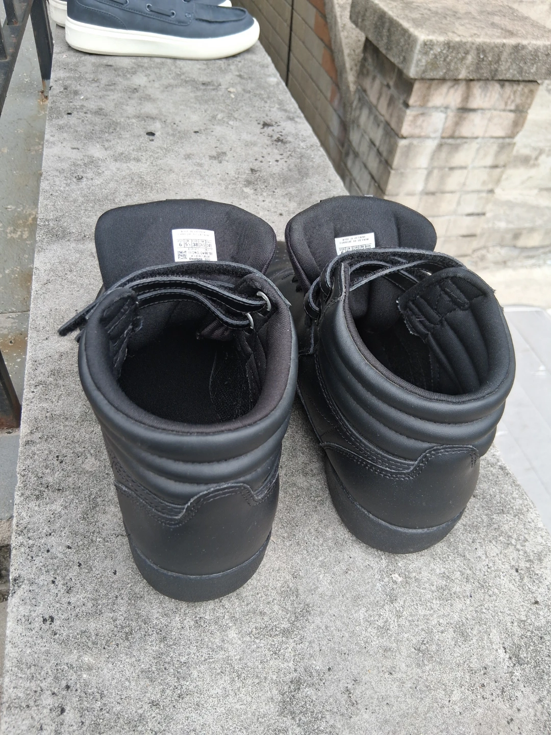 Reebok Black High-Top Sneakers - photo 4