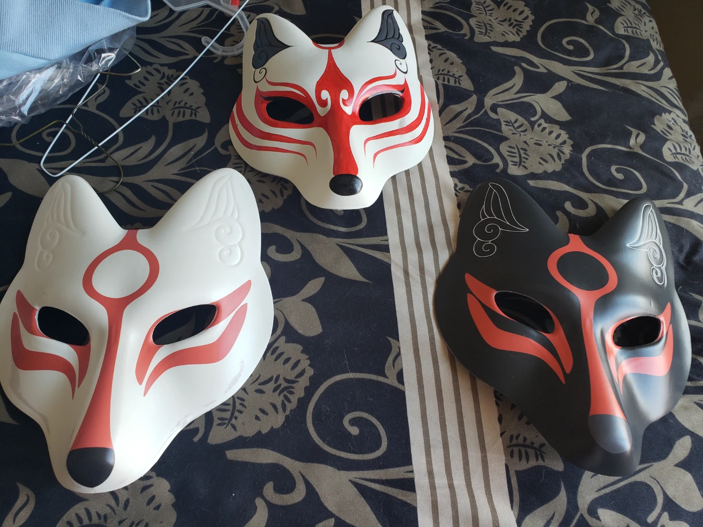 Set of 6 Japanese Fox Masks - photo 4