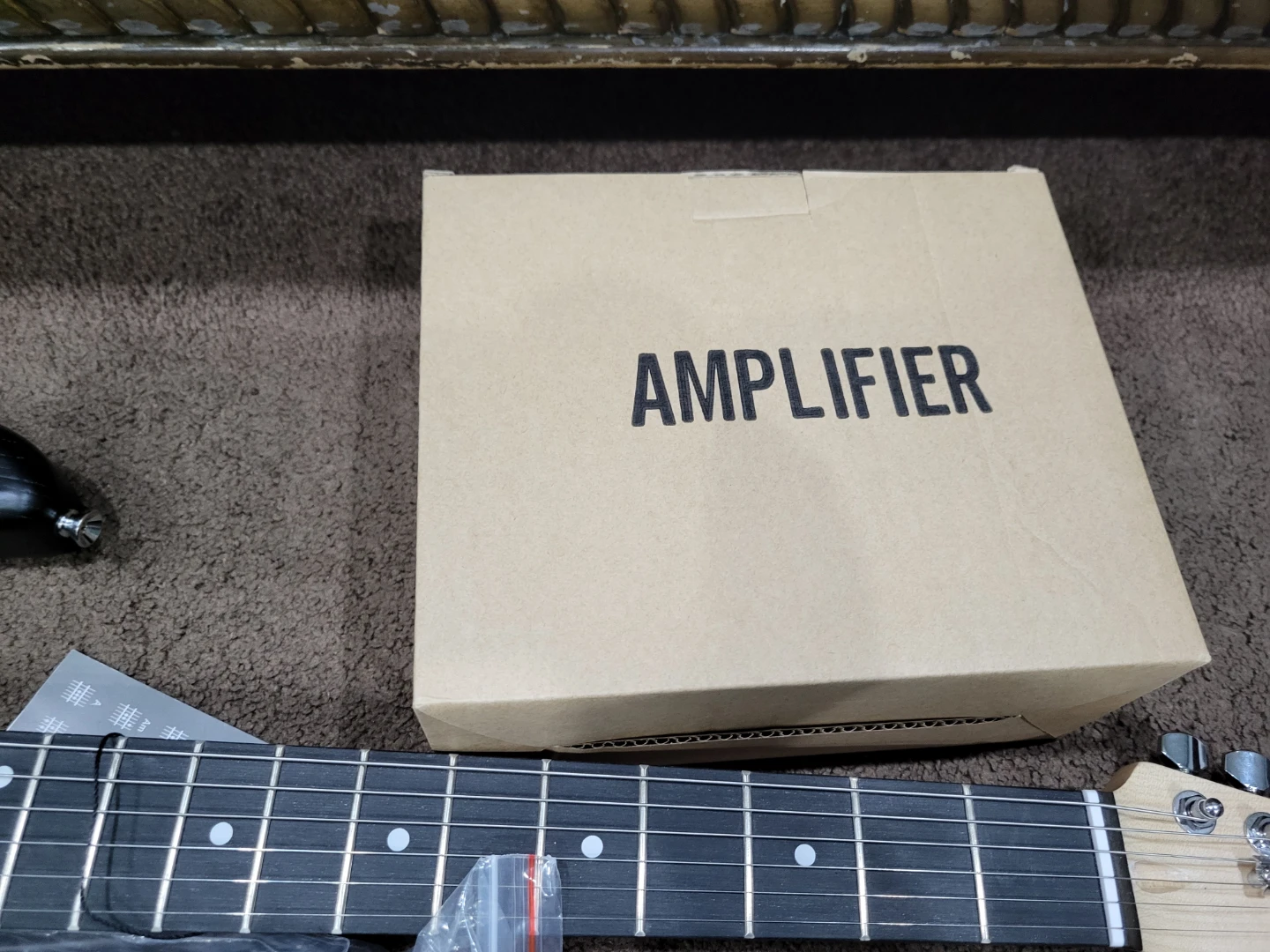 Donner Electric Guitar Starter Pack with Amplifier - photo 4