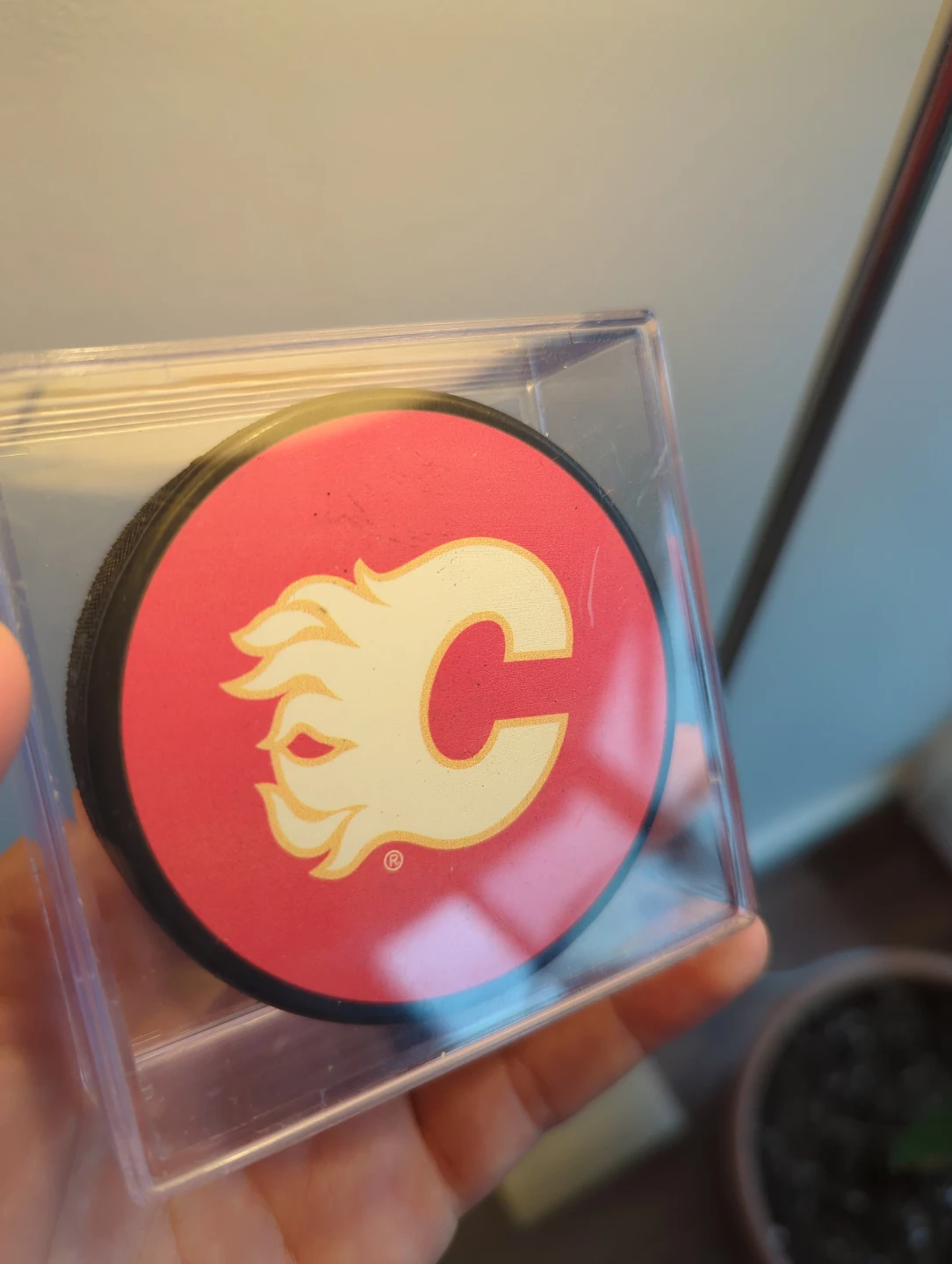 Calgary Flames United Way Hockey Puck - photo 2