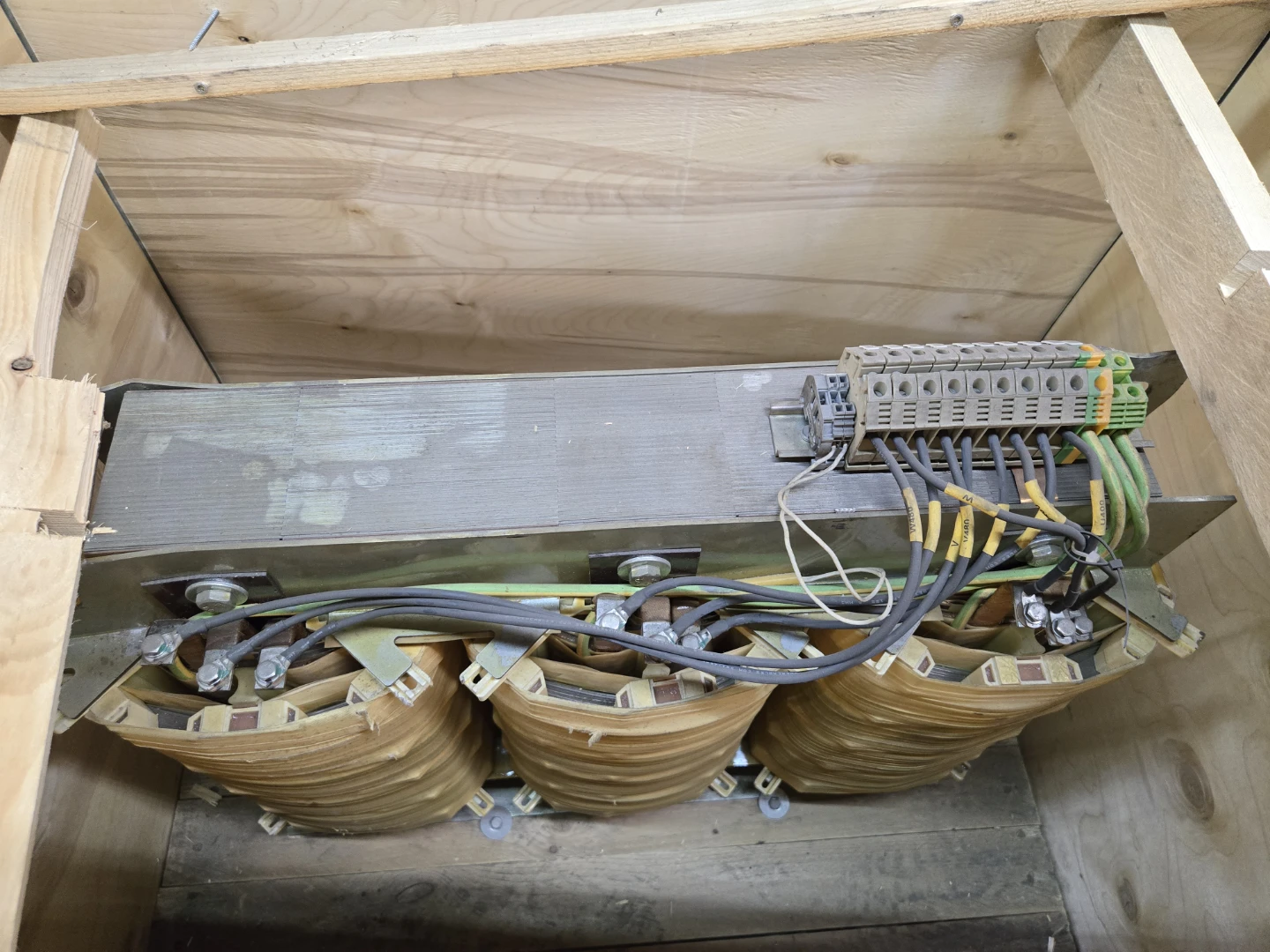 Heavy Duty Electrical Transformer