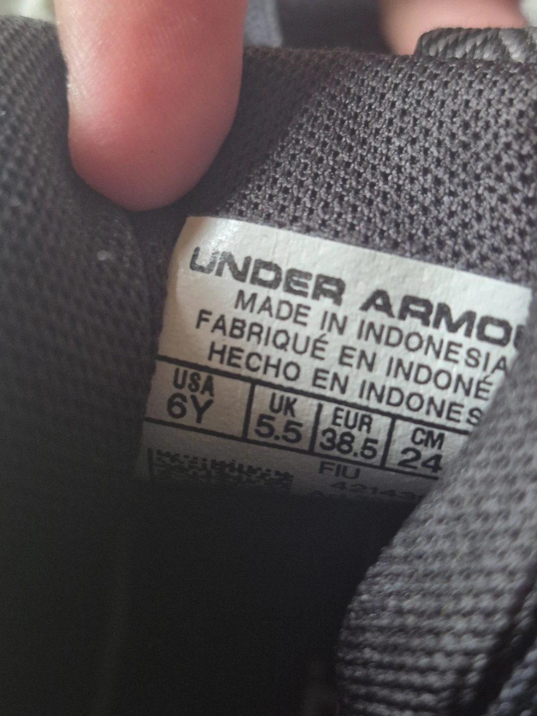 Under Armour Youth Cleats Spotlight - photo 3