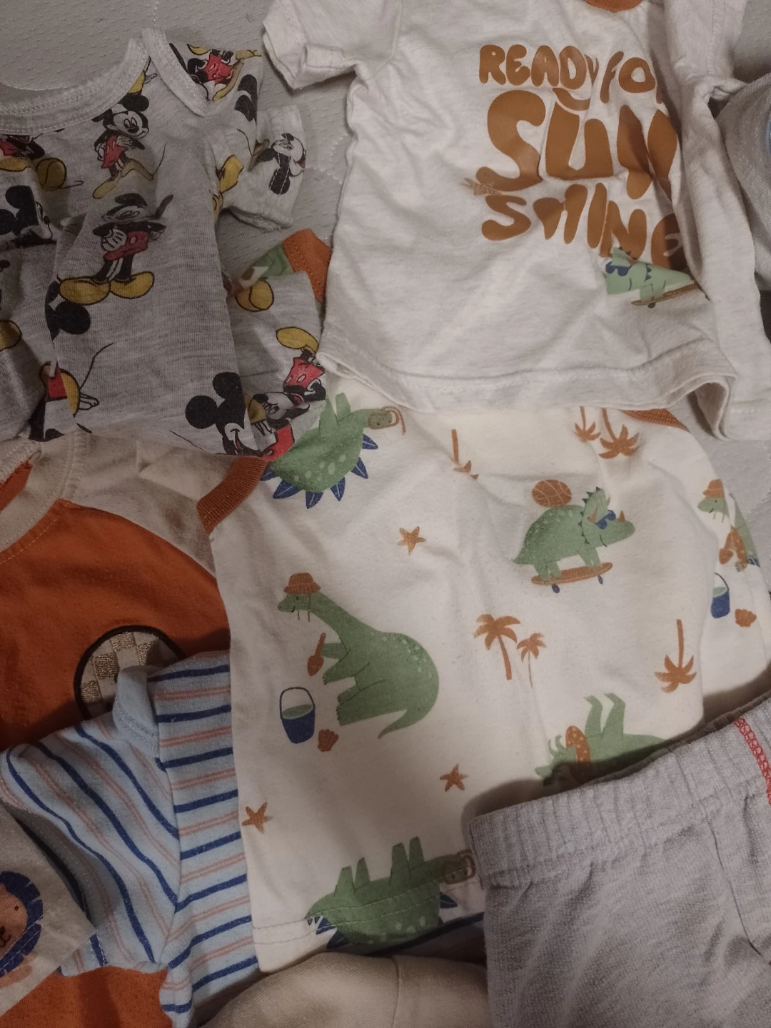 Kids' Clothing Bundle - Various Designs - photo 3