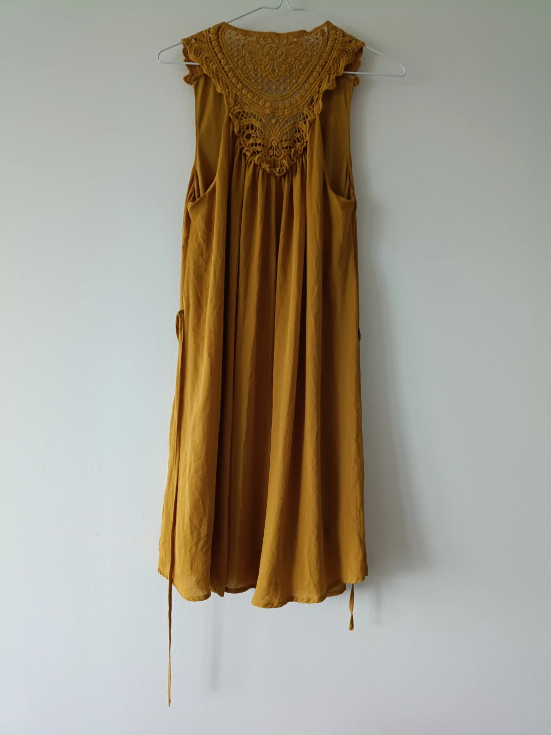 Women's Sleeveless Dress with Crochet Yoke - photo 2