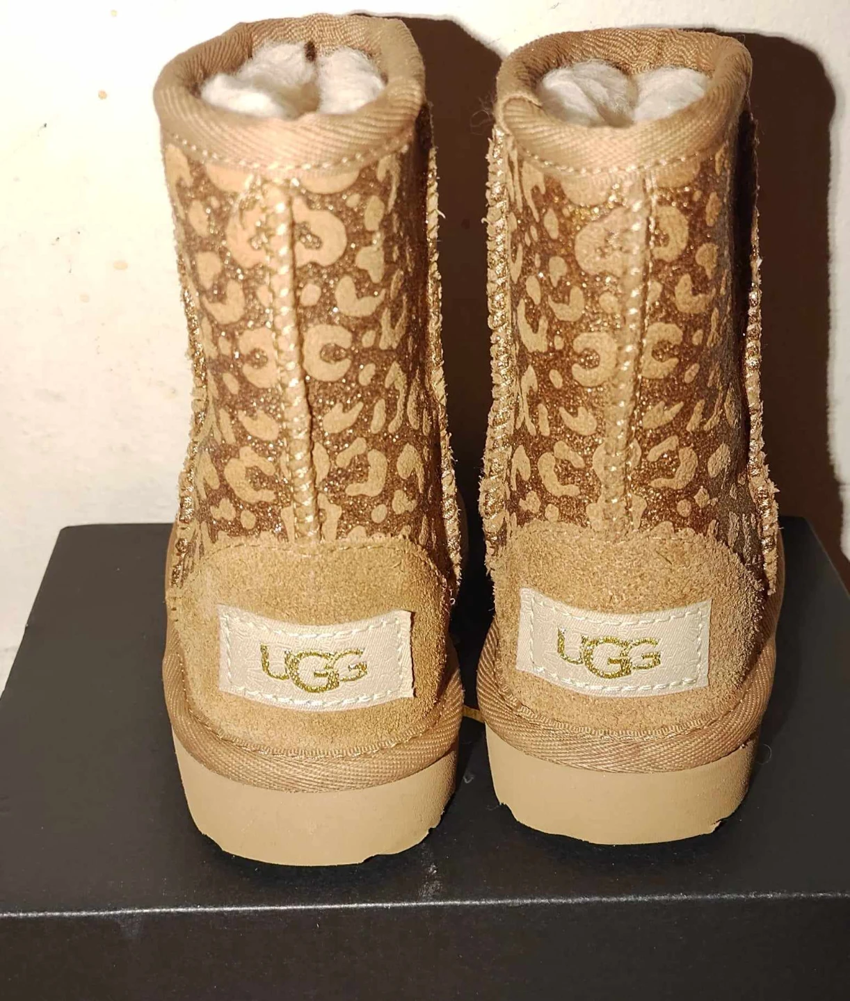 UGG Boots - Toddler Size 6c - photo 3