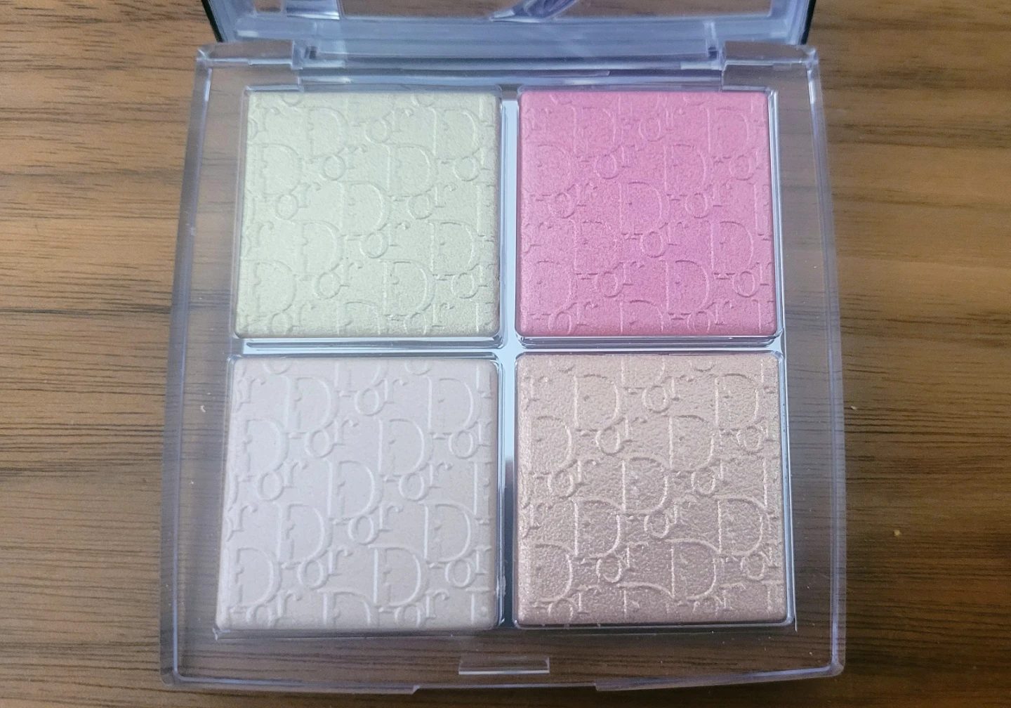 Dior Backstage Glow Maximizer Palette 004 Rose Gold Glow - photo 2