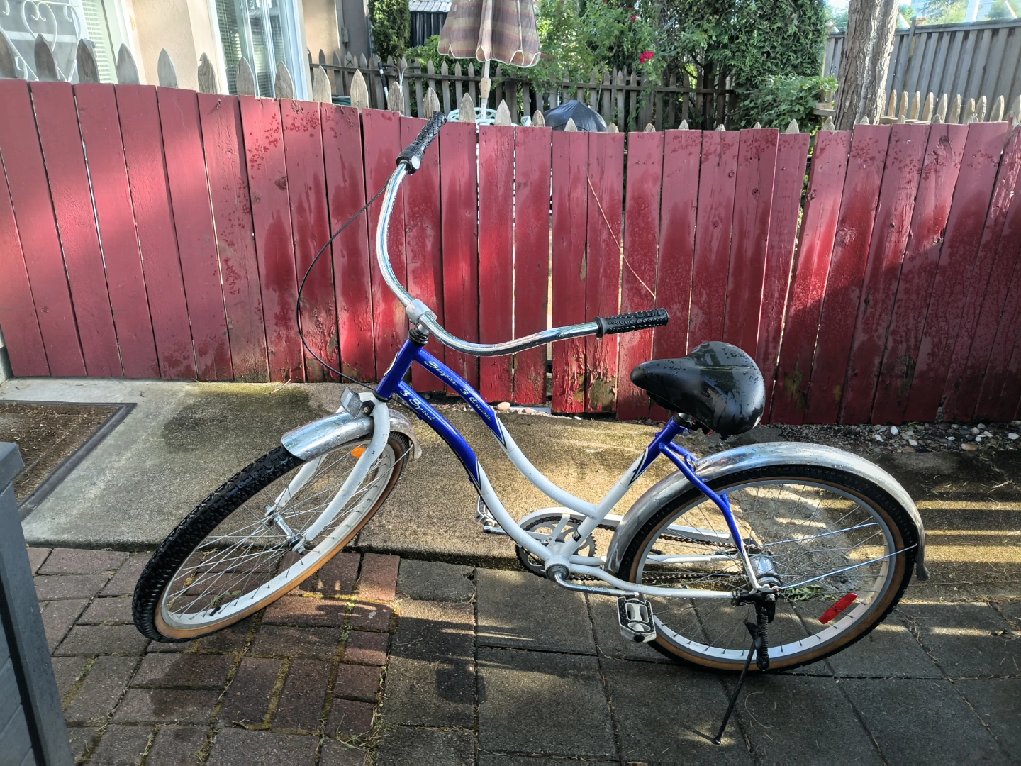 Schwinn Cruiser Bike - photo 3