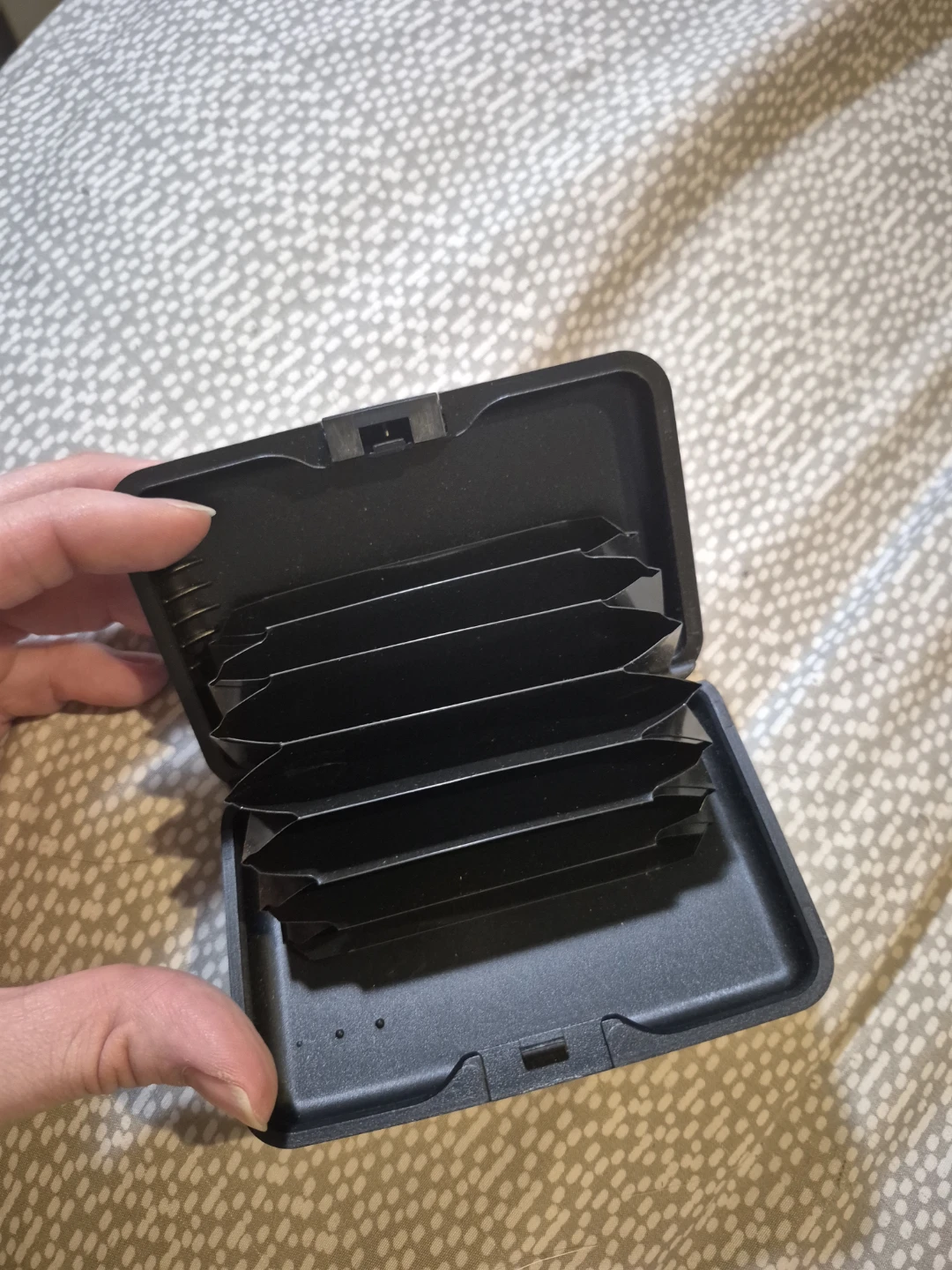 Card Holder Case - Black with Circles Design - photo 2
