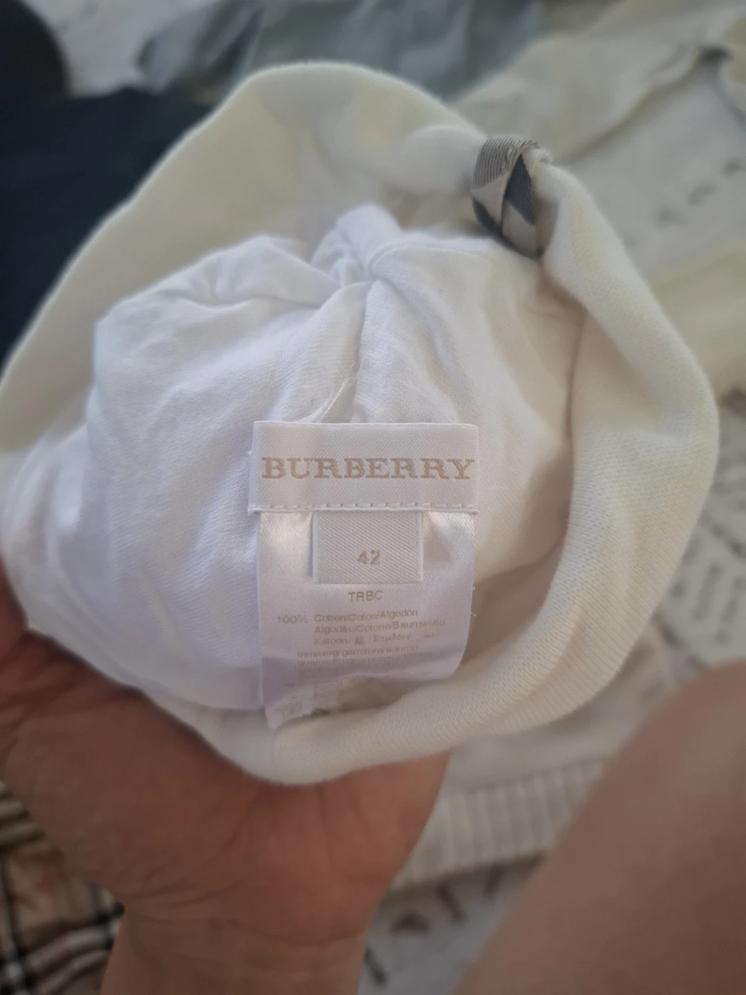Burberry Baby Shorts, shirts, jackets, hat - photo 5